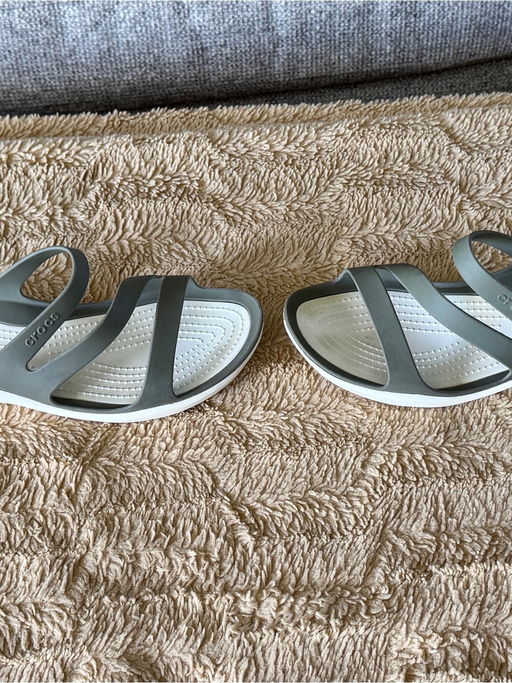 CROCS Women's Gray Multi-Strap Slide Sandals - Picture 3 of 4
